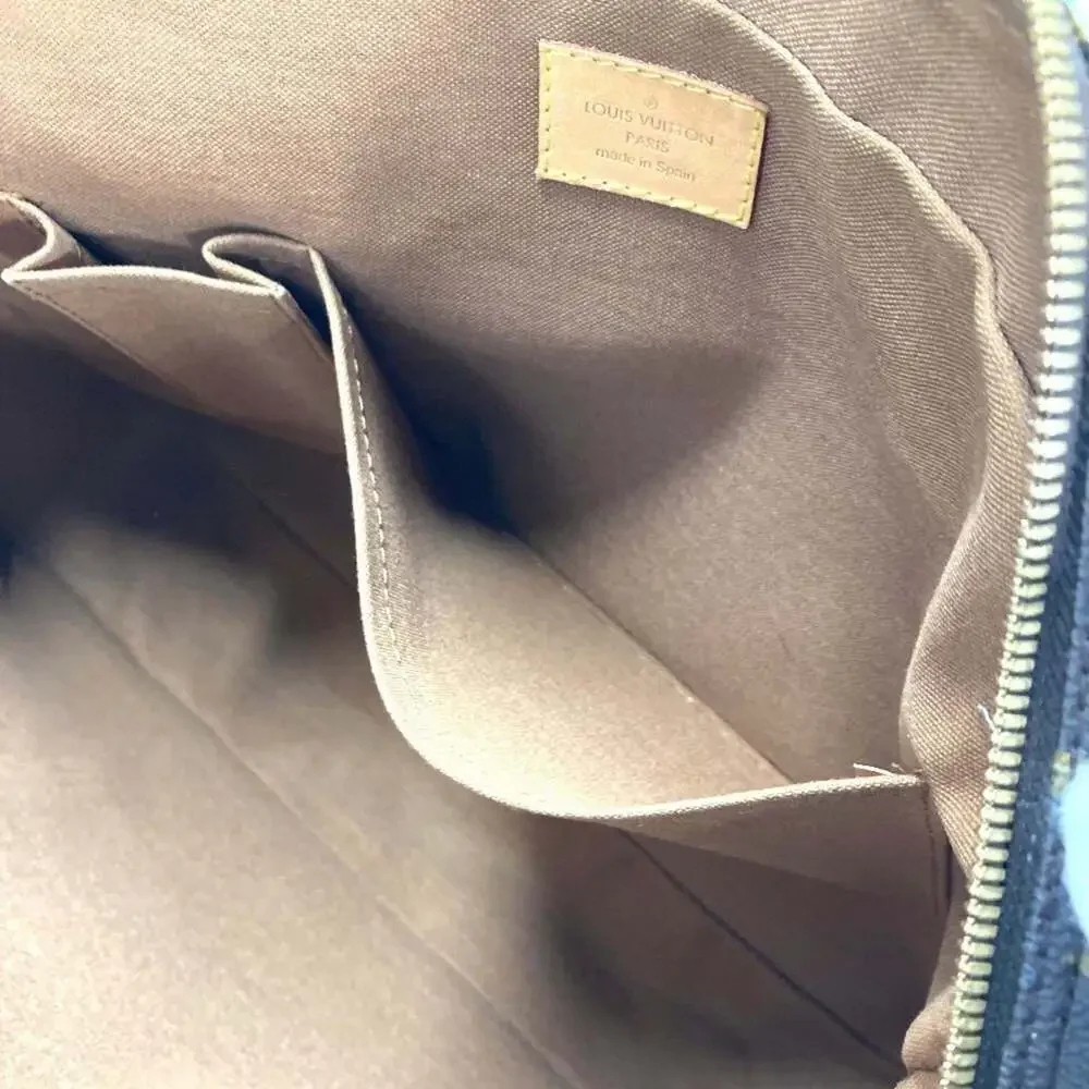 LOUIS VUITTON Authentic Brown Monogram Canvas Tote Bag